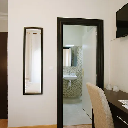 Salamanca Home בית הארחה