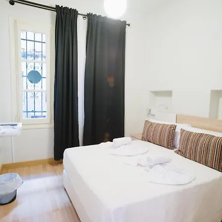 Salamanca Home בית הארחה סלאמנקה